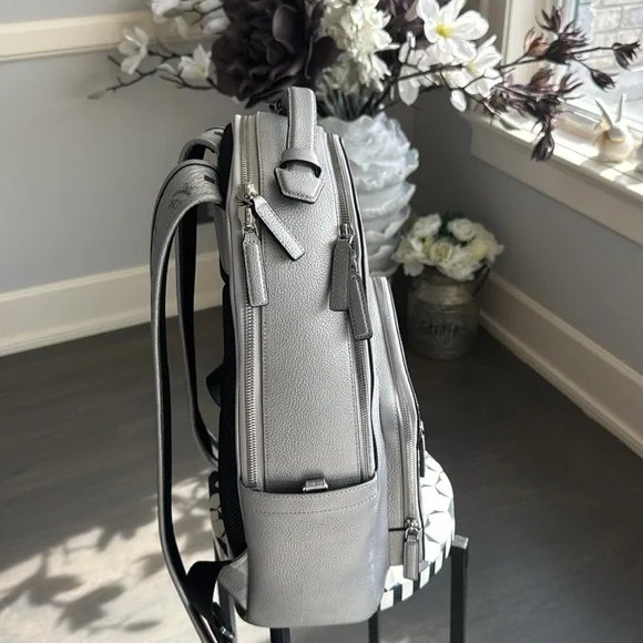 Stark Backpack Silver Mcm Metallic Bag MCM STARK Gray  display picture 3